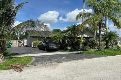 22712 SW 113th Place, Miami FL 33170