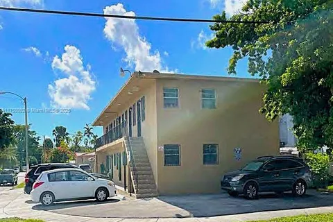 2780 NW 15th Ave, Miami FL 33142