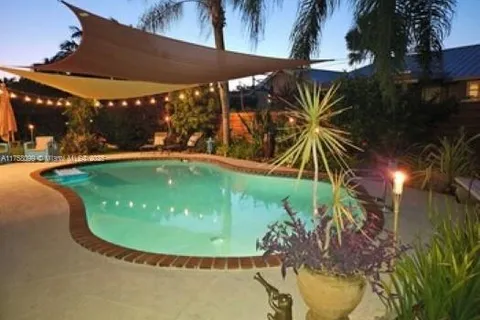 7945 SW 199th Ter # 7945, Cutler Bay FL 33189