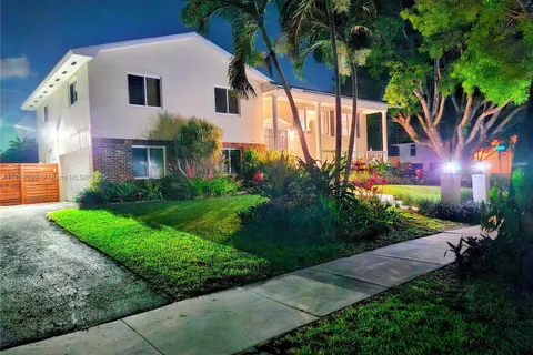 7945 SW 199th Ter # 7945, Cutler Bay FL 33189