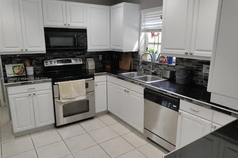 7945 SW 199th Ter # 7945, Cutler Bay FL 33189