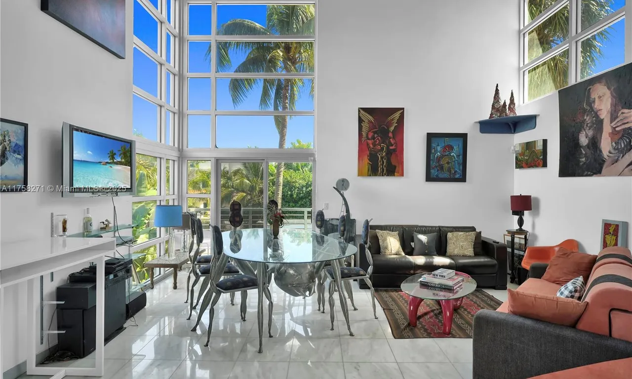 7700 Collins Ave # 5, Miami Beach FL 33141