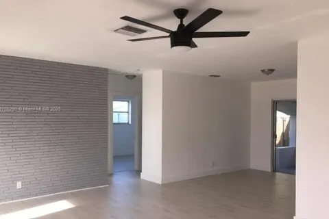 320 SW 7th Ct., Hallandale Beach FL 33009