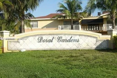 4460 NW 79th Ave # 1D, Doral FL 33166