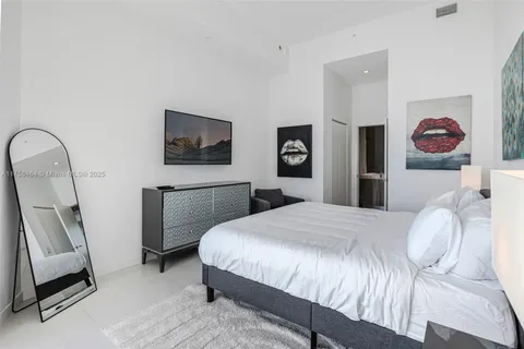 501 NE 31 St # 4007, Miami FL 33137