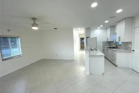 1501 NE 173rd St, North Miami Beach FL 33162