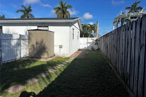 30060 SW 157th Ave # 2, Homestead FL 33033