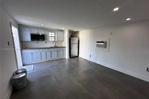 30060 SW 157th Ave # 2, Homestead FL 33033