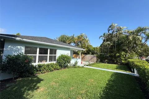 3211 Poinsettia Ave, West Palm Beach FL 33407