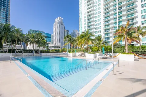 951 Brickell Ave # 405, Miami FL 33131