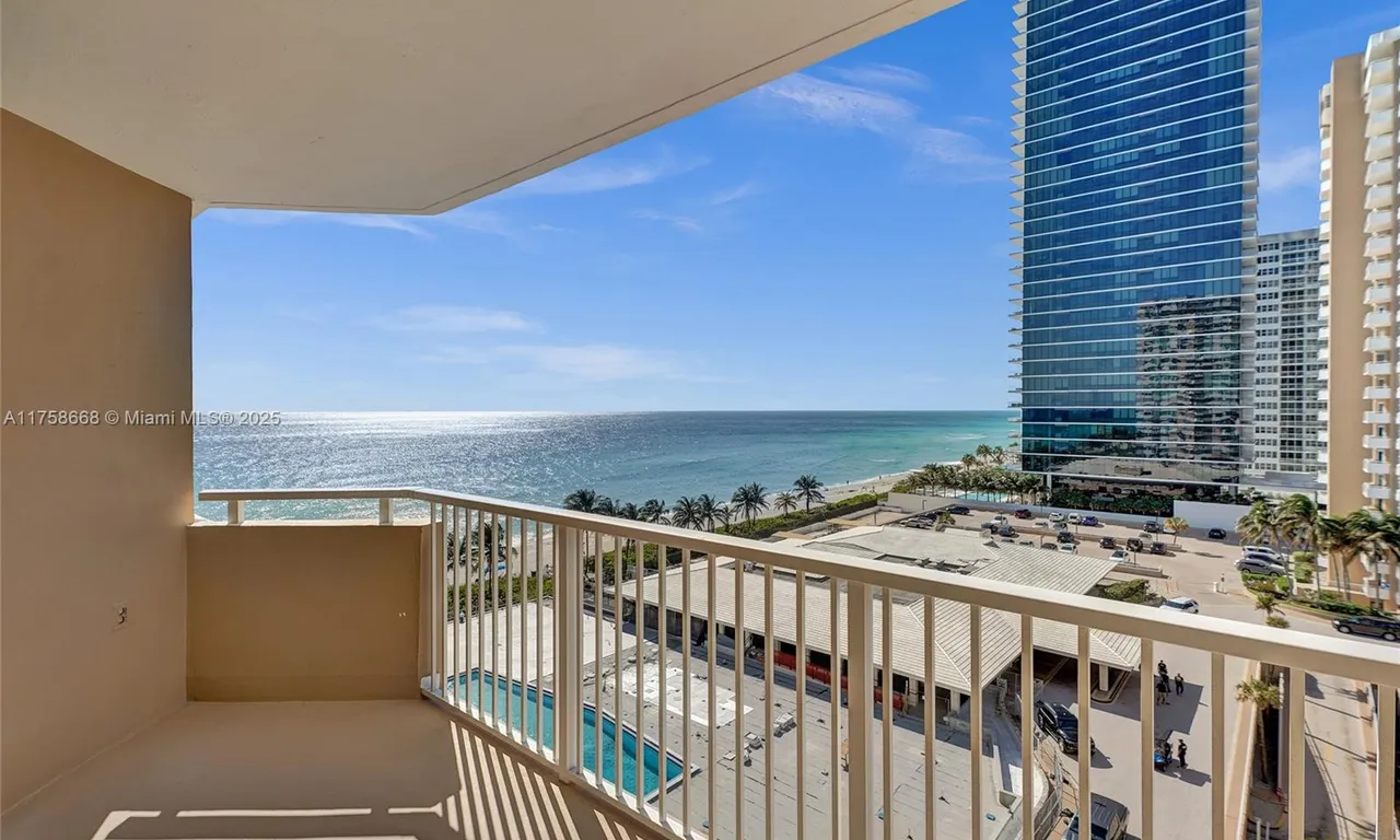 1950 S Ocean Dr # 8J, Hallandale Beach FL 33009