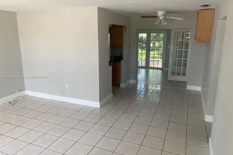 7661 Sunset Strip # 7661, Sunrise FL 33322