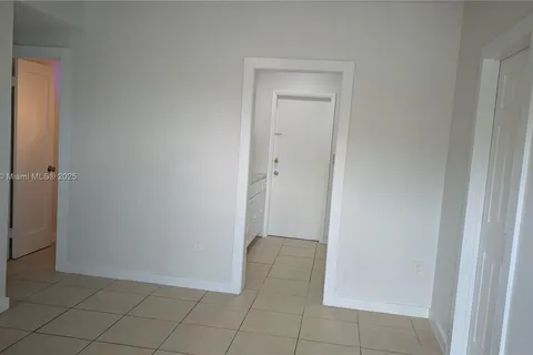 9940 SW 40th St # 0, Miami FL 33165