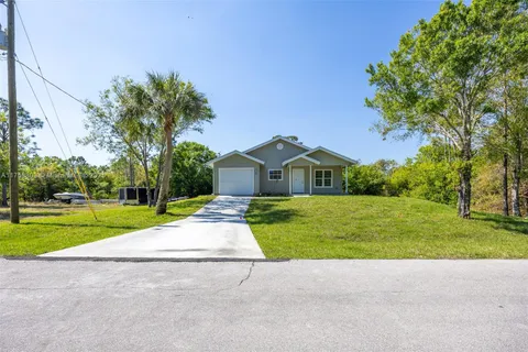 11401 2nd Ave, Punta Gorda FL 33955