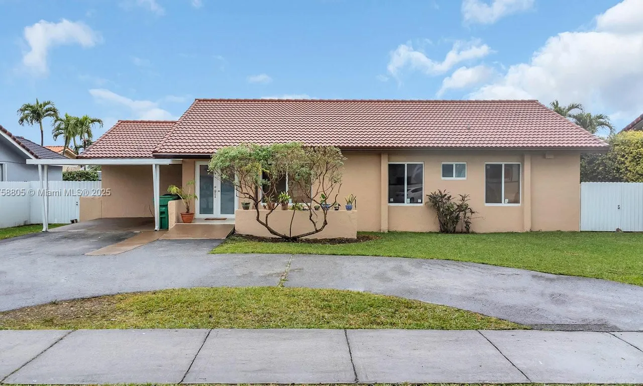 340 SW 132nd Ave, Miami FL 33184