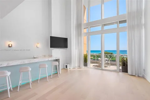 1455 Ocean Dr # 03, Miami Beach FL 33139