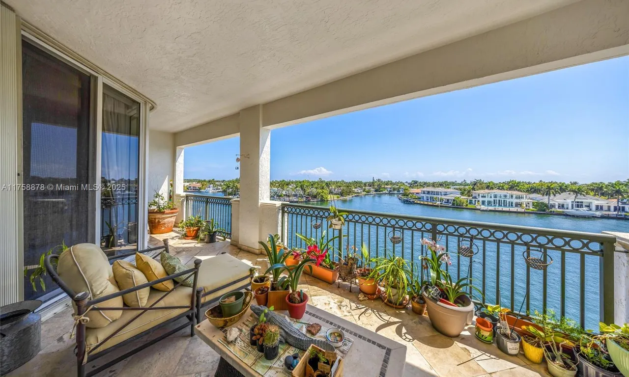 20165 NE 39th Pl # 503, Aventura FL 33180
