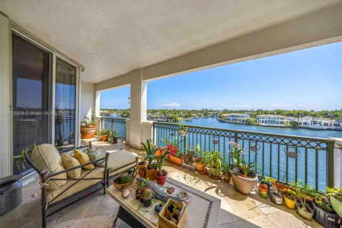 20165 NE 39th Pl # 503, Aventura FL 33180