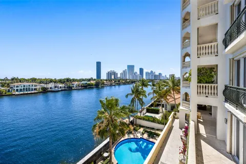 20165 NE 39th Pl # 503, Aventura FL 33180