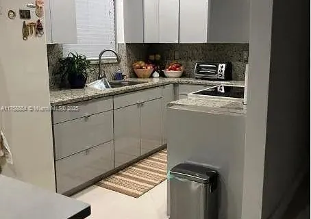 1623 NE 175th St # 0, North Miami Beach FL 33162