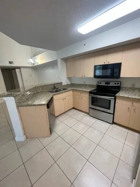 4211 San Marino Blvd # 307, West Palm Beach FL 33409