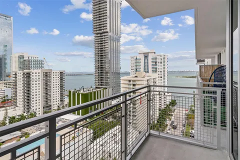 2150 N Bayshore Dr # 1209, Miami FL 33137