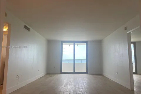 5555 Collins Ave # 16K, Miami Beach FL 33140