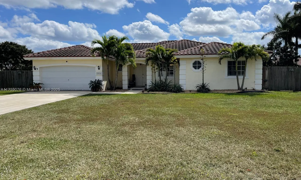 20438 SW 327th St, Homestead FL 33030