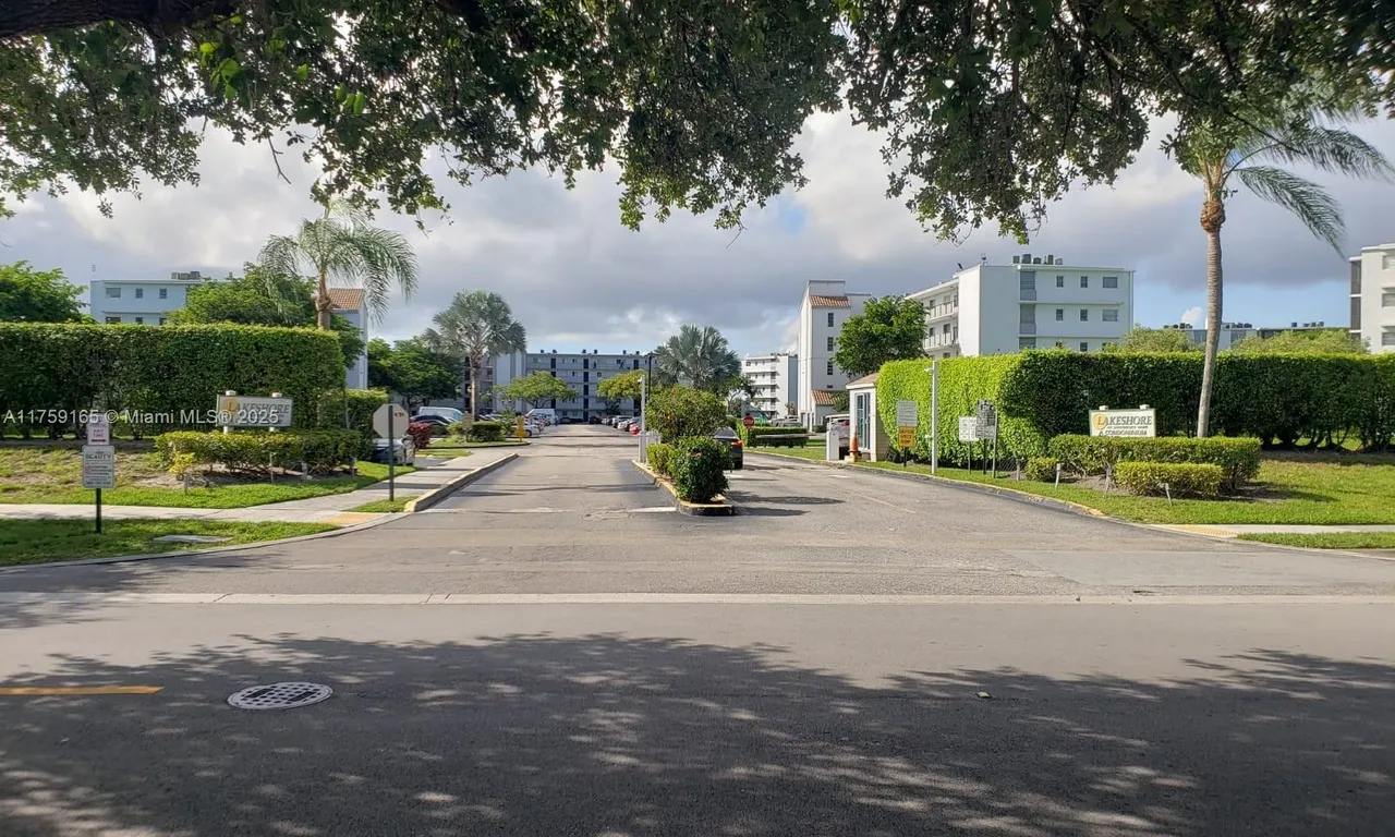 8710 N Sherman Cir # 108, Miramar FL 33025