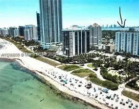 6450 Collins Ave # 206, Miami Beach FL 33141