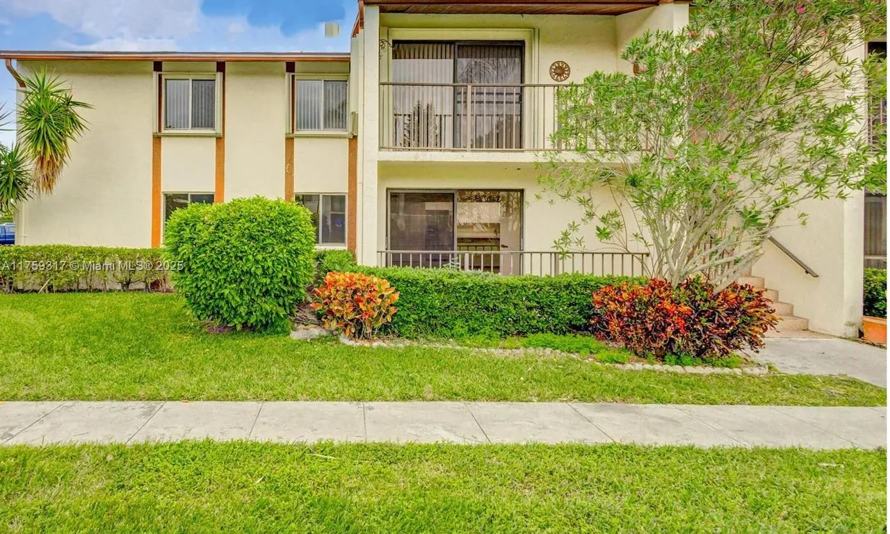 4829 Sable Pine Cir # C1, West Palm Beach FL 33417