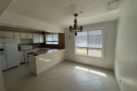 5344 Bosque Ln # 104, West Palm Beach FL 33415