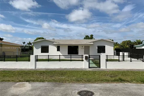 14134 SW 109th Pl, Miami FL 33176