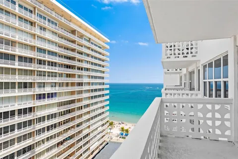 4010 Galt Ocean Dr # 1214, Fort Lauderdale FL 33308