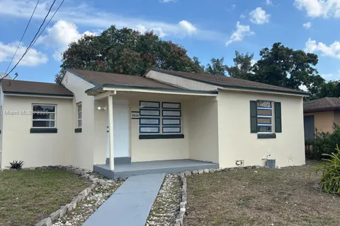 3616 Greenwood Ave, West Palm Beach FL 33407