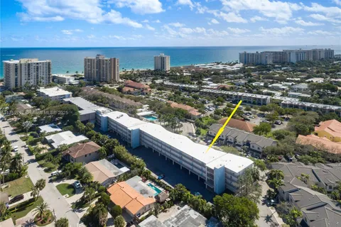 1967 S Ocean Blvd # D, Lauderdale By The Sea FL 33062