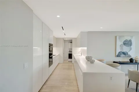 9001 Collins Ave # 606, Surfside FL 33154