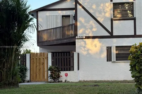 2378 Lena Ln # 2378, West Palm Beach FL 33415