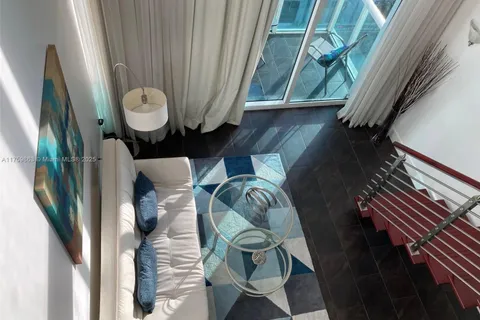 41 SE 5th St # 606, Miami FL 33131