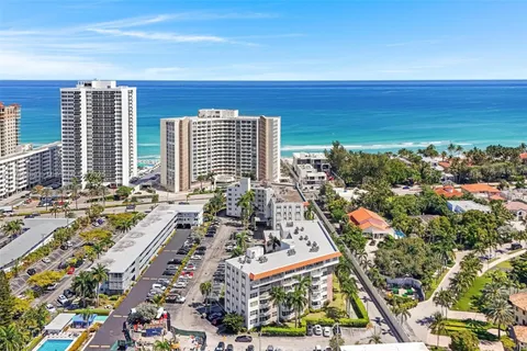 3181 S Ocean Dr # 403, Hallandale Beach FL 33009