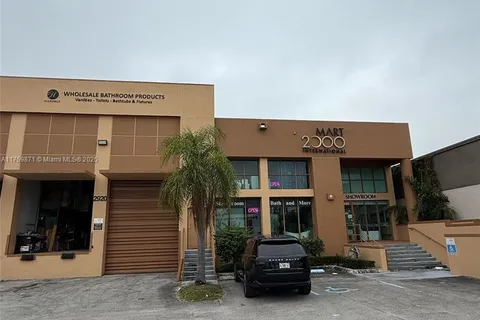 2920 NW 79th Ave, Doral FL 33122