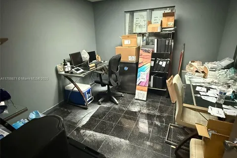 2920 NW 79th Ave, Doral FL 33122