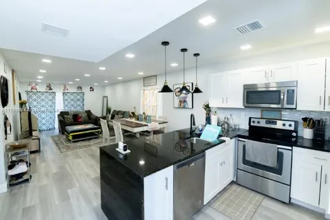 905 Southridge Rd # 205B, Delray Beach FL 33444