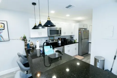 905 Southridge Rd # 205B, Delray Beach FL 33444