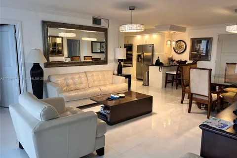 9801 Collins Ave # 5Q, Bal Harbour FL 33154