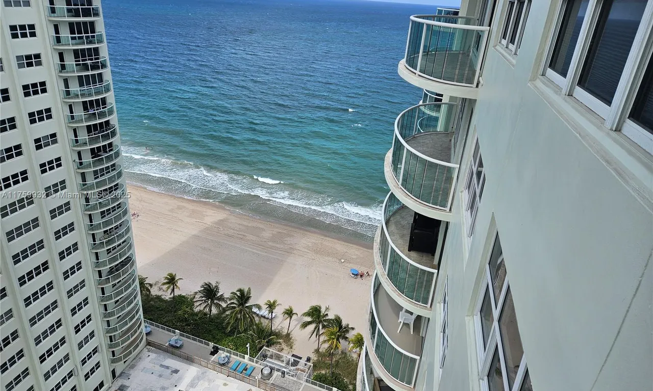 3400 Galt Ocean Dr # 2105S, Fort Lauderdale FL 33308