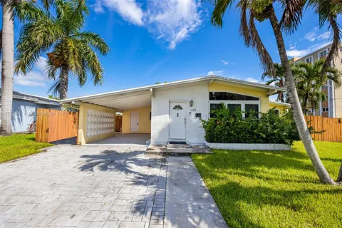 1125 NE 6th St # 0, Hallandale Beach FL 33009