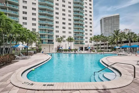 19370 Collins Ave # 614, Sunny Isles Beach FL 33160