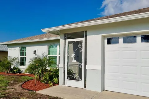 2847 SW 26th PL, Cape Coral FL 33914