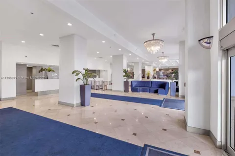 100 Lincoln Rd # 329, Miami Beach FL 33139